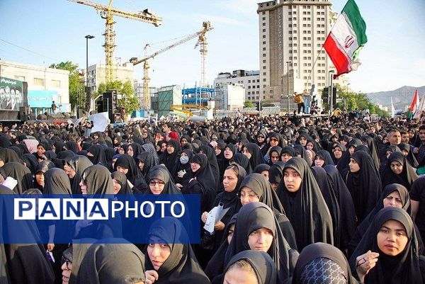 اجتماع مردم مشهد در فراق سید الشهدای خدمت 