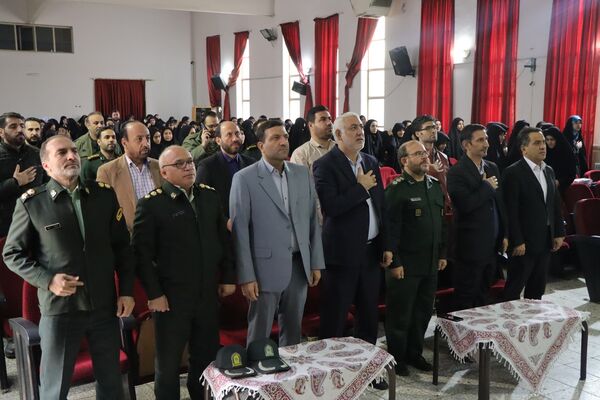  آیین بدرقه کاروان راهیان نور شهرستان بهارستان