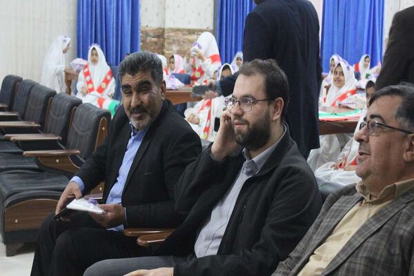 حضور رئیس سازمان دانش آموزی کشور در جشن تکلیف دختران مدرسه هوانیروز