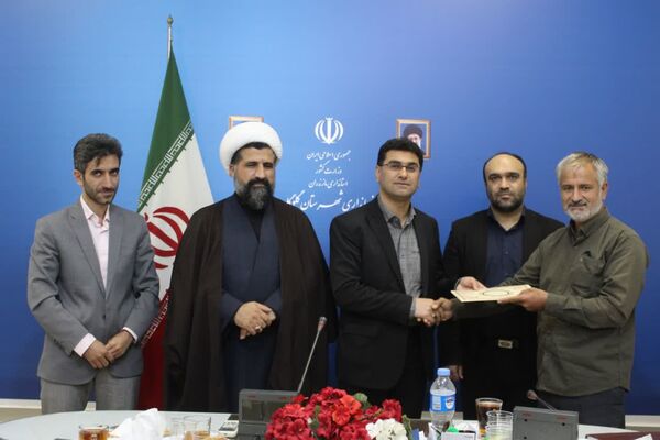 تقدیر از خبرنگاران در گلوگاه 