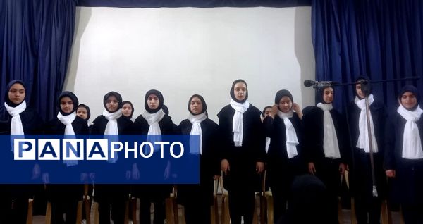 قطار داوری آثار چهل و سومین جشنواره فرهنگی هنری آموزش و پرورش ناحیه ۳ به ایستگاه پایانی رسید