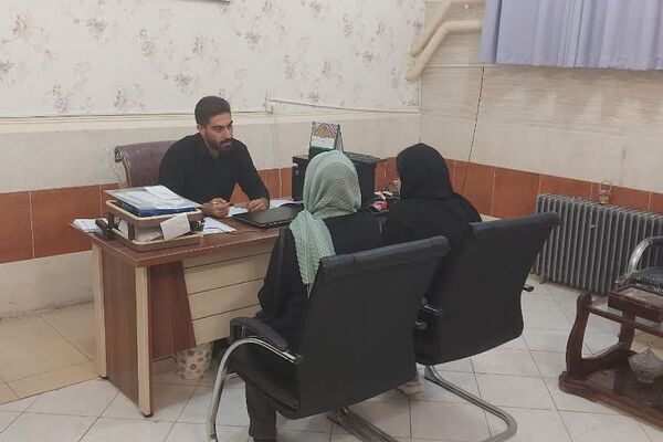 فعالیت مرکز انتخاب رشته کنکور رهمنون اداره آموزش و پرورش کهریزک