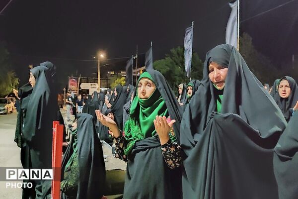 هیئت زنجیر زنی در هشتمین شب از ماه محرم الحرام در حسینیه شهدای شهر بار
