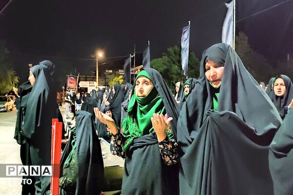 هیئت زنجیر زنی در هشتمین شب از ماه محرم الحرام در حسینیه شهدای شهر بار