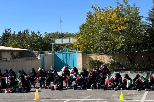 برگزاری المپیاد درون مدرسه ای در دبیرستان مریم عذرا دماوند