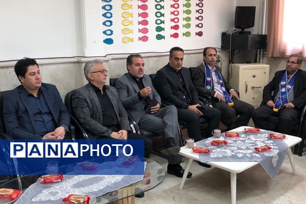 اجرای طرح «وطن یار» در دبستان ائمه اطهار ناحیه دو شهرری 