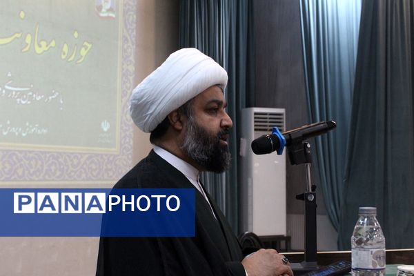 برگزاری همایش تبیین برنامه‌ها و طرح های حوزه معاونت پرورشی ویژه معاونین پرورشی و مربیان تربیتی مدارس منطقه کهریزک