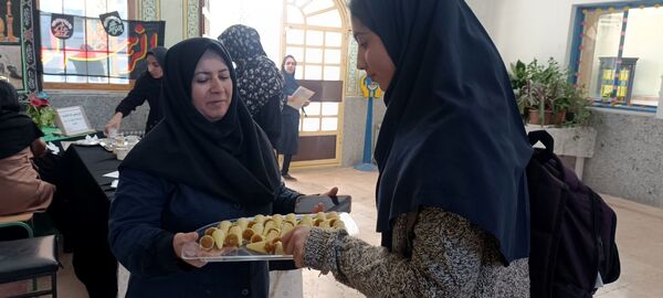 برپایی موکب دانش‌آموزان فراهانی در ایام فاطمیه