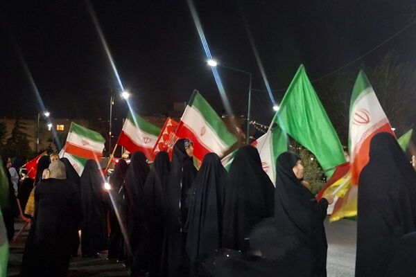 دهه سوم محرم،میزبان عزاداران اباعبدالله الحسین در میدان شهدای گمنام اندیشه