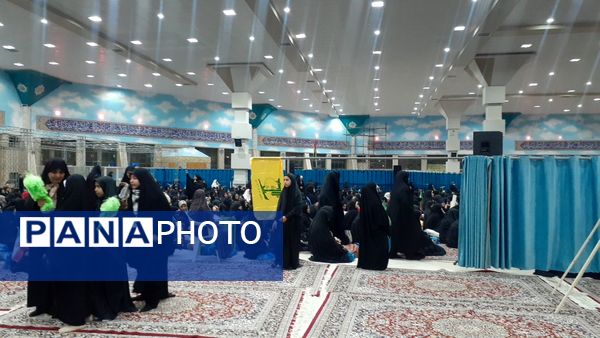 مراسم پاسداشت شهدای مقاومت و نمایشگاه آثار منتخب دانش‌آموزان رویداد آخراشه