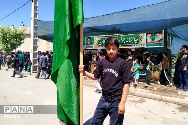 لردگان در ماتمِ عاشورا غرق شد