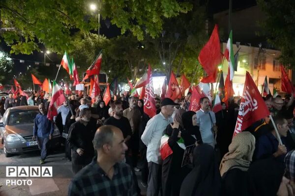 حماسه حضور فردیسی‌ها در صد و پنجاه ‌و دومین تجمع اقتدار و ایستادگی 