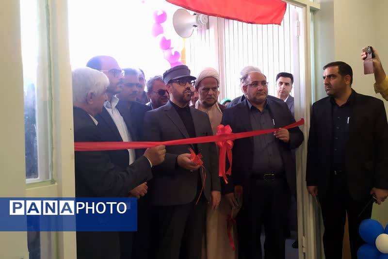 خیرین مدرسه‌ساز سازندگان برج‌های عاطفه و امید 