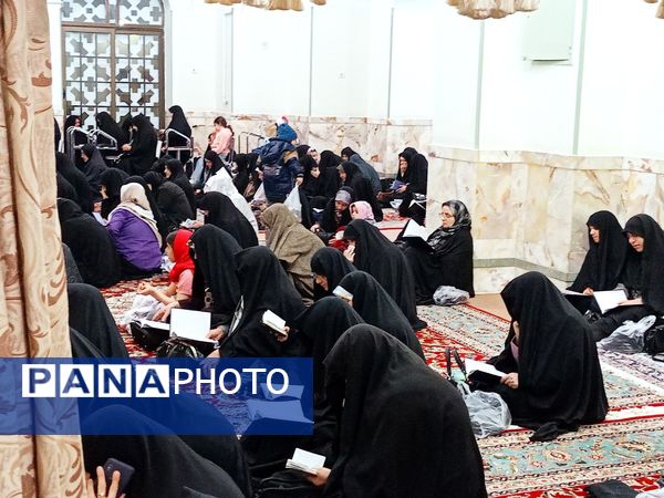 قرائت دعای کمیل در کاشمر