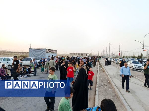 جلوه هایی از پیاده‌روی «امت احمد» در مسیر جمکران