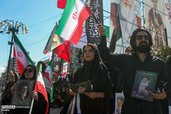  چهلمین روز شهادت رهبر شهید انقلاب اسلامی - تهران/2