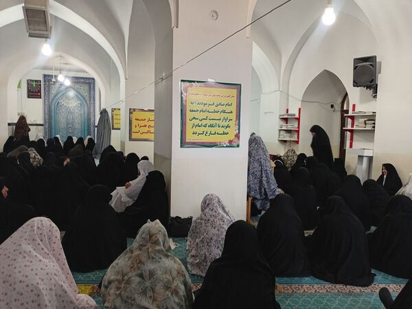 نماز عبادی سیاسی جمعه در مصلی مسجد جامع خلیل آباد 