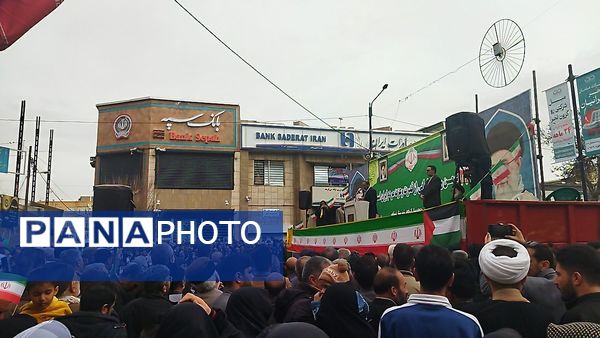 راهپیمایی ۲۲ بهمن نشان دهنده همبستگی و اتحاد مردم ایران 