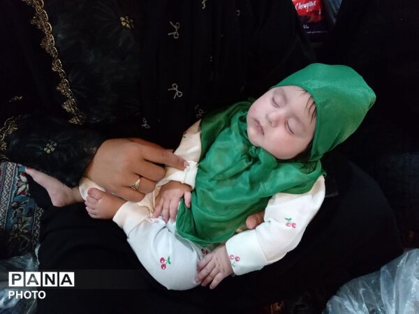 مراسم شیرخوارگان عاشورایی در مسجد پنج تن نیشابور