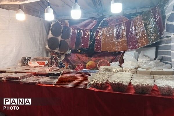 جشنواره گلاب گیری میناب با عطر شهدا 