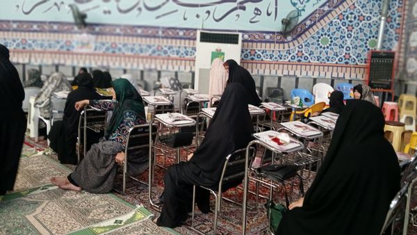 اقامه نماز جمعه همزمان با روز خبرنگار