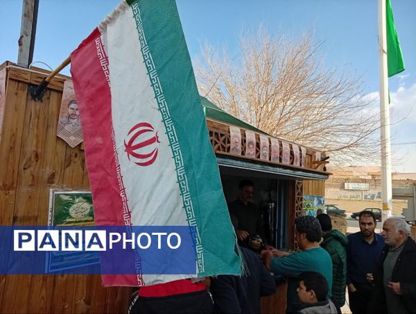 دعای ندبه باشکوه در آستانه میلاد حضرت مهدی(عج) در میدان حج یزد