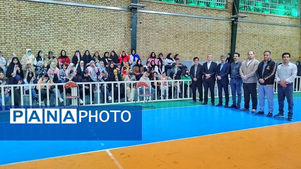  آیین تجلیل از بانوان ورزشکار شهرستان اشتهارد 