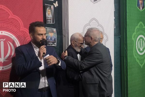 خیابان را رها نمی کنیم