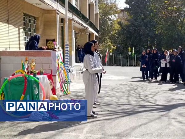 المپیاد ورزشی درون مدرسه ای در دبیرستان اژدر افشار 