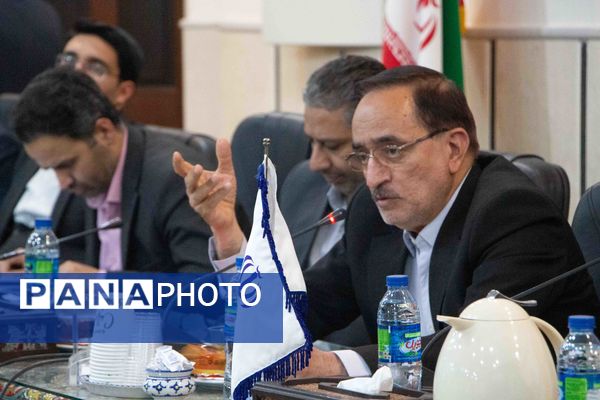 نشست‌خبری مدیرکل آموزش و پرورش استان یزد