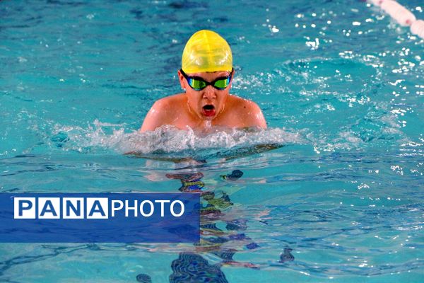 آیین بازگشایی استخر شهید مدنی ناحیه ۵ تبریز