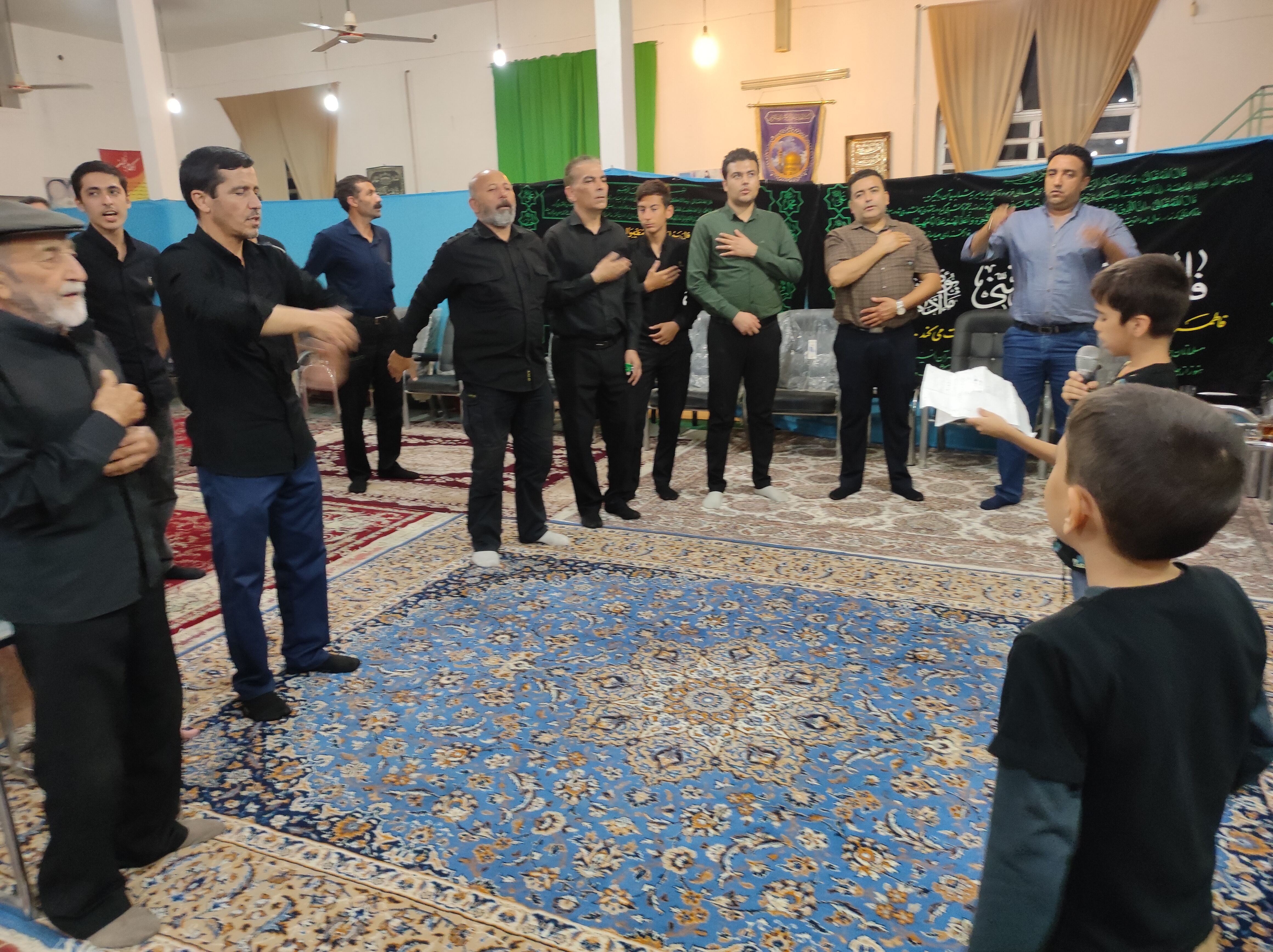 مراسم عزاداری شب عاشورای حسینی در مسجد محمد رسول (ص) حسین آباد شیروان