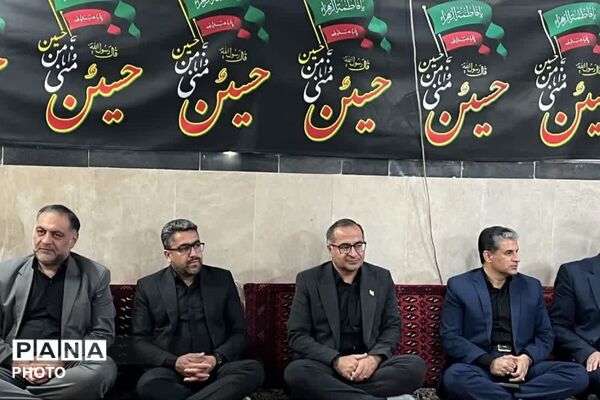 طنین نوای «یا حسین (ع)» در فیروزکوه؛ تعزیه‌خوانی سنتی در سوگ سید و سالار شهیدان