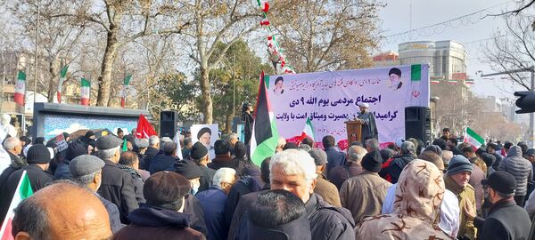 اجتماع نه دی در قزوین