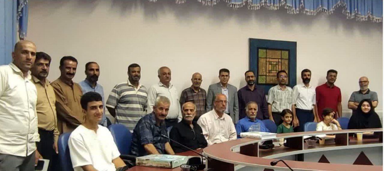 پژواک حماسه‌های فردوسی در الیگودرز؛ دهمین نشست شبانه انجمن شاهنامه‌خوانان