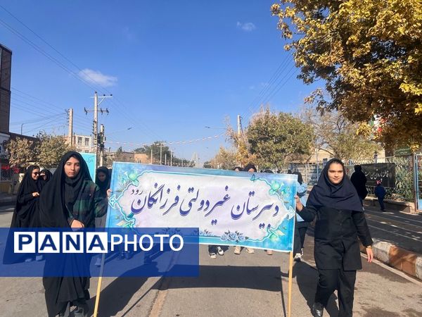 برگزاری راهپیمایی ۱۳ آبان با حضور پرشور مردم در شهرستان خواف 