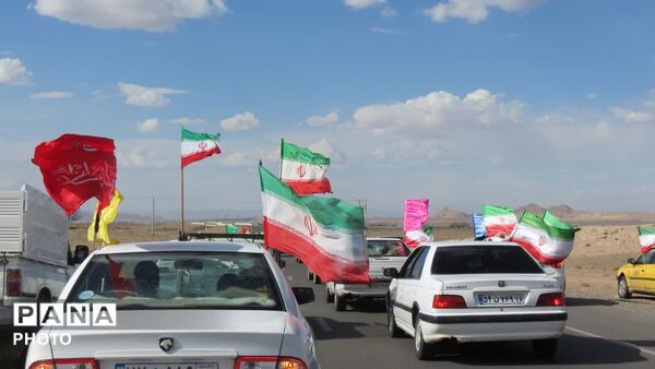 کاروان خودرویی روستاییان قم
