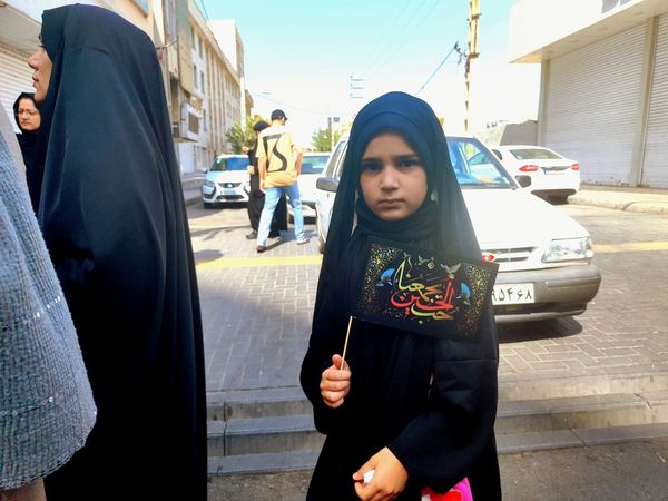 فردیس میزبان پیاده‌روی پرشور جاماندگان اربعین شد