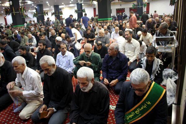 فروغ ایمان و همدلی در نماز جمعه بندرعباس