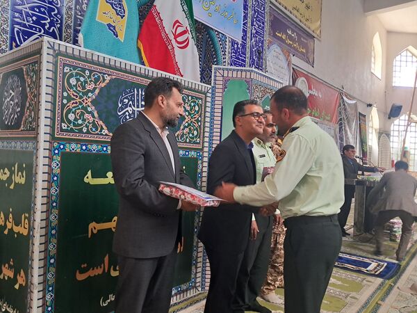 گرامیداشت سالروز اقامه اولین نمازجمعه کشور در آشخانه 