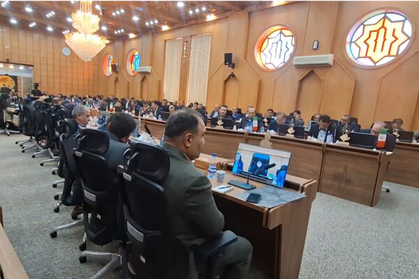 آموزش خانواده مهمترین راه حل در تربیت دانش‌آموزان
