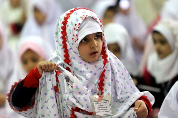 جشن تکلیف ۵۰۰۰ نفری دختران تبریز