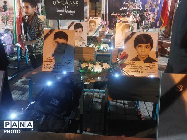 حضور گسترده مردم حاجی‌آباد در یادواره رهبر شهید و شهدای فرهنگی 
