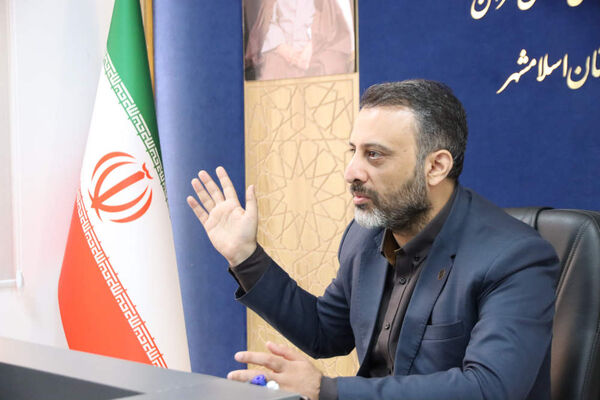 تقدیر از دانش‌آموز خبرنگاران فعال پانا اسلامشهر به مناسبت روز خبرنگار