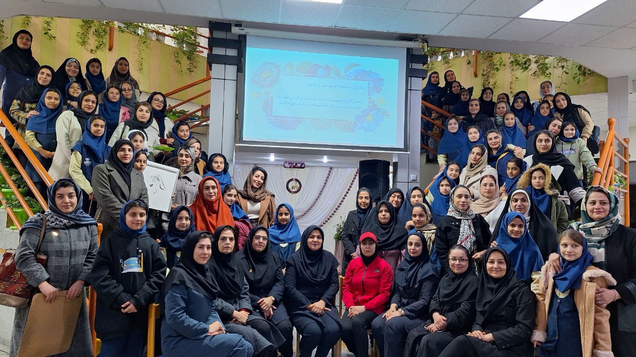 زنگ دونسلی؛ پیوند مهر، یادگیری و شادی در دبستان آرمینه مصلی نژاد