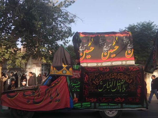حضور پررنگ مردم شهرستان خلیل آباد در همایش بزرگ عاشورای حسینی
