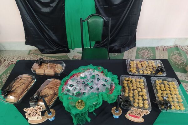 طرح "لاله‌های روشن"  در دبستان نجمه فیروزکوه 