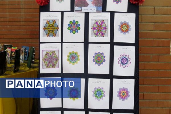 مراسم هفته پژوهش در دبیرستان بانو عفت آهنگری شهرری