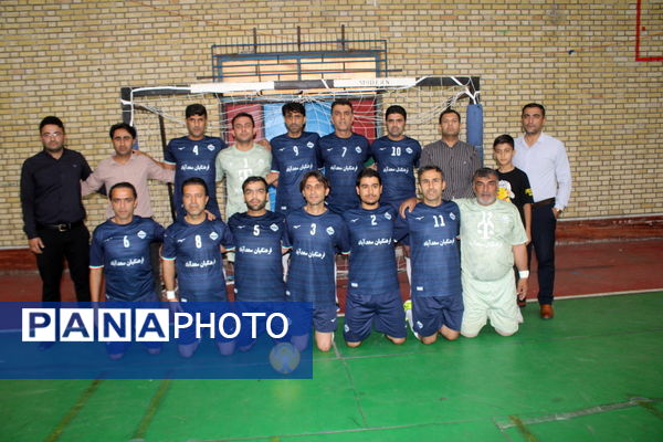 سعدآباد قهرمان مسابقات فوتسال فرهنگیان استان بوشهر 