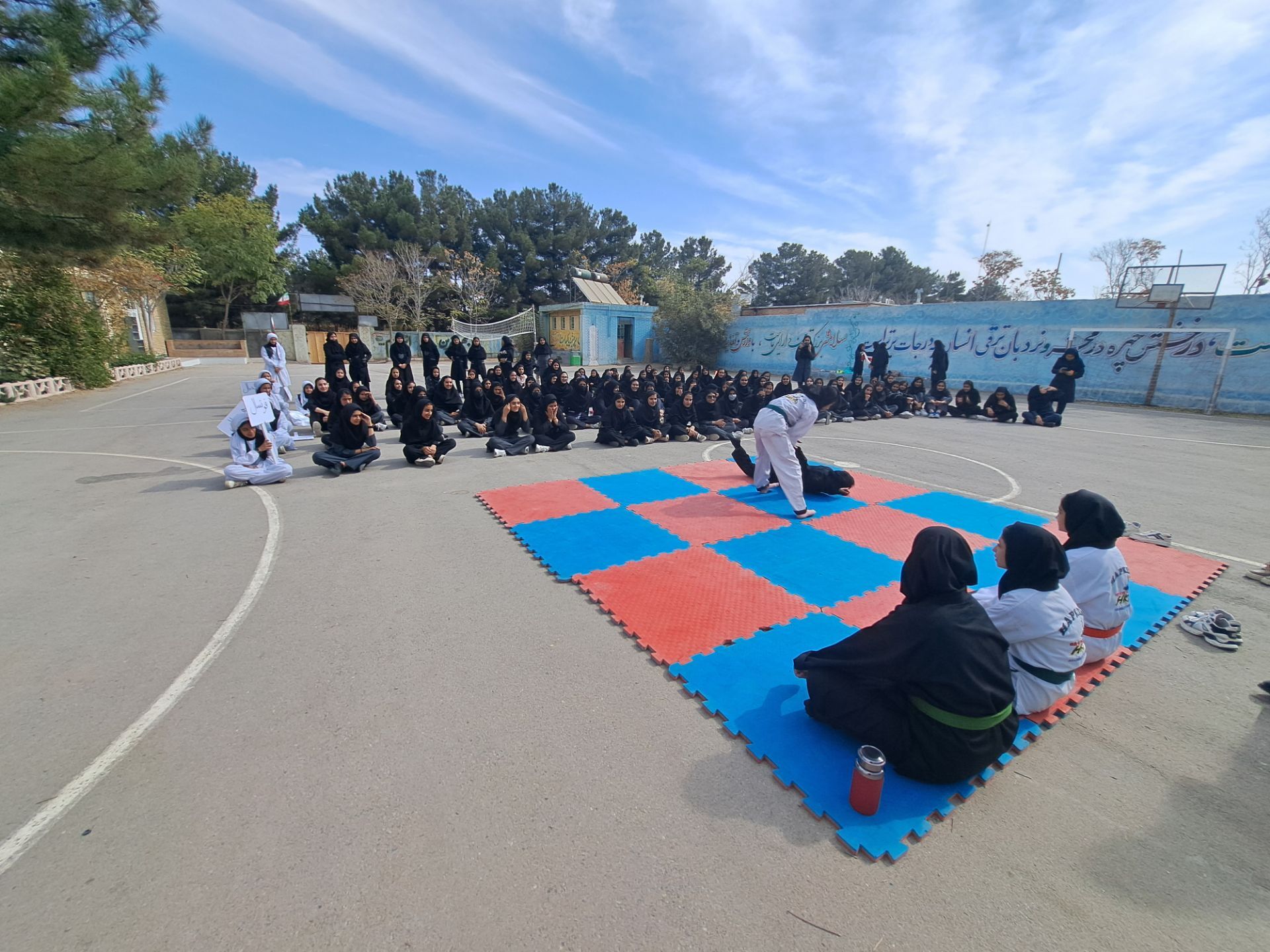 المپیاد ورزشی درون مدرسه ای در آموزشگاه تکتم باخرز